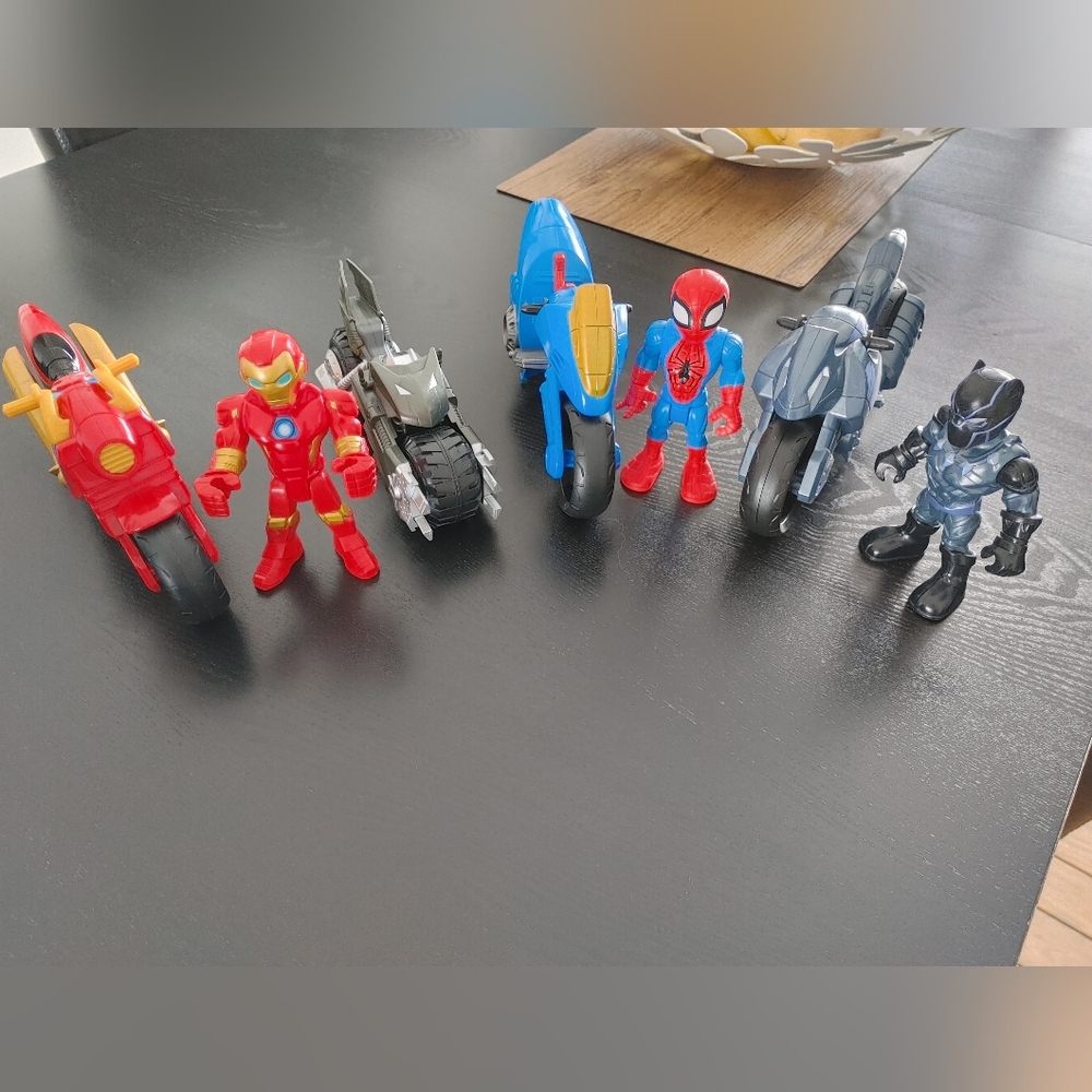 Super hero kids toys, motorcycles with figurines